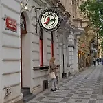 комфортная, уютная,романтичная Apartment Prague