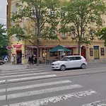 комфортная, уютная,романтичная Prague